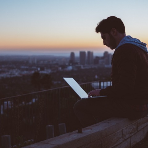 Πόσα νοικοκυριά στην Ελλάδα δεν έχουν πρόσβαση στο διαδίκτυο