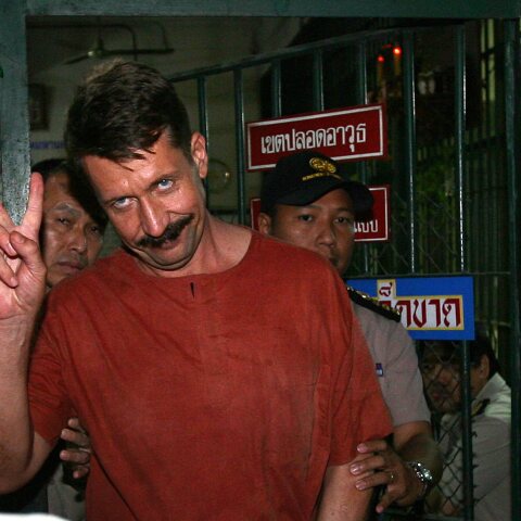 Ο Βίκτορ Μπουτ σε φυλακή της Μπανγκόκ