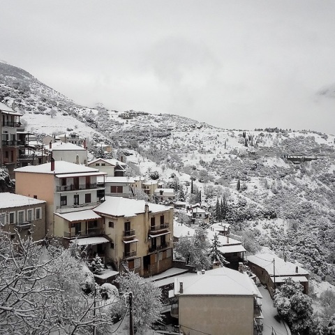 Πού κυμαίνονται οι τιμές χειμερινών εξοχικών κατοικιών