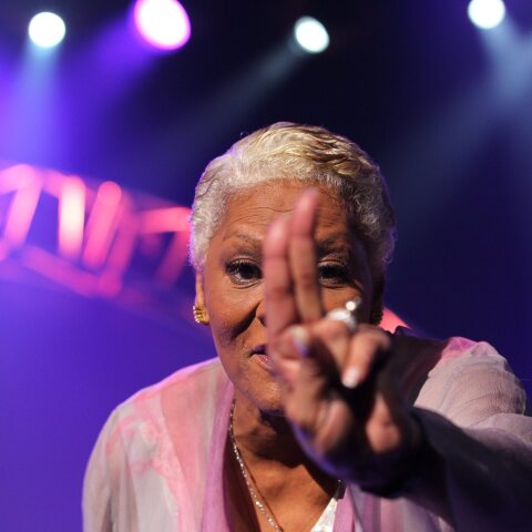 Dionne Warwick - Walk On By: Tο τραγούδι της ημέρας, Τρίτη 12 Δεκεμβρίου 2023, από τον Voice 102.5