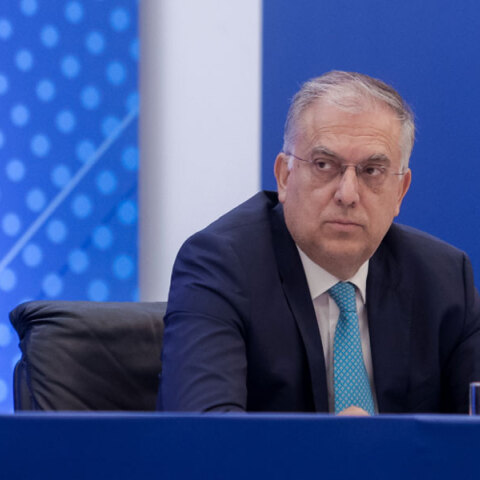 Ο Τάκης Θεοδωρικάκος εξέφρασε τη λύπη του για τον θάνατο του 16χρονου Ρομά