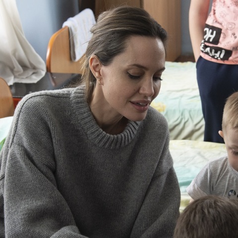 Η Αντζελίνα Τζολί δεν θα είναι πια ειδική απεσταλμένη της Ύπατης Αρμοστείας για τους Πρόσφυγες