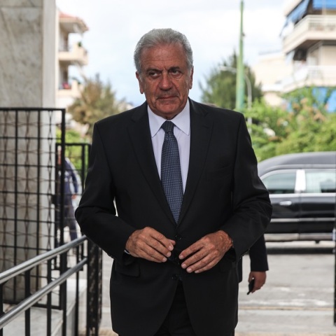 Qatargate: Στο μικροσκόπιο η συμμετοχή Αβραμόπουλου στην ΜΚΟ Παντσέρι - Τι λέει ο ίδιος