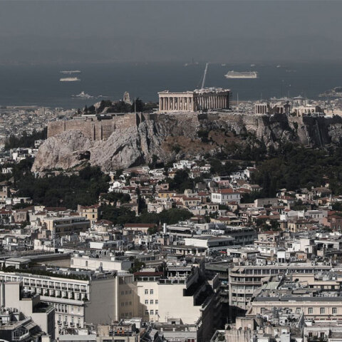 Nα περικοπούν στο μισό οι αυξήσεις στις αντικειμενικές τιμές των ακινήτων στην Αθήνα ζήτησε ο δήμαρχος Αθηναίων Κώστας Μπακογιάννης