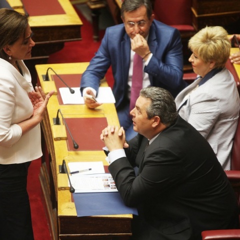 Η Ντόρα Μπακογιάννη κέρδισε προσφυγή κατά Καμμένου στο Ευρωπαϊκό Δικαστήριο Ανθρωπίνων Δικαιωμάτων