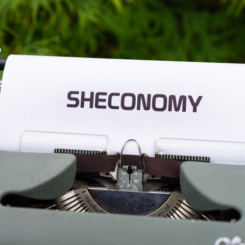 Η γυναίκα ως μοχλός ανάπτυξης 