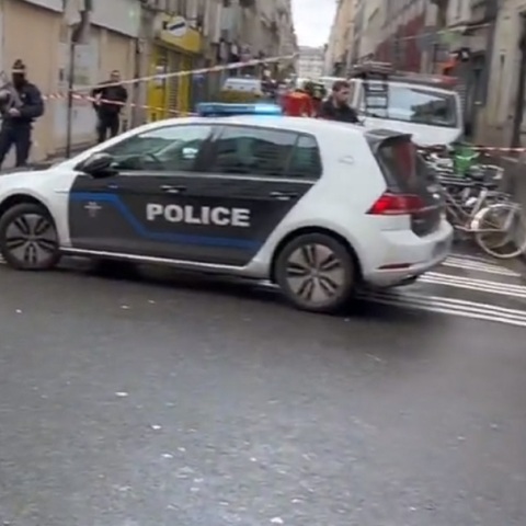 Συναγερμός στο Παρίσι: Δύο νεκροί από πυρά - Μία σύλληψη