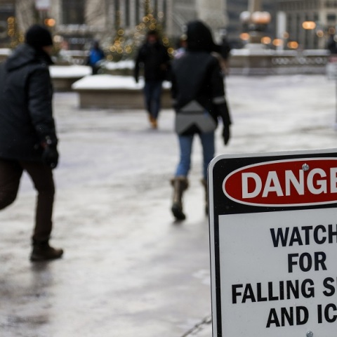 Παγετός στη Βόρεια Αμερική - Ρεκόρ υψηλών θερμοκρασιών στην Ευρώπη