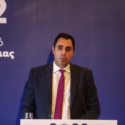 Ο Ι. Σμυρλής παραιτείται από τη θέση του γγ ΔΟΣ «προκειμένου να επιστρατευθεί στον εκλογικό αγώνα για τη νέα μεγάλη νίκη της ΝΔ»	