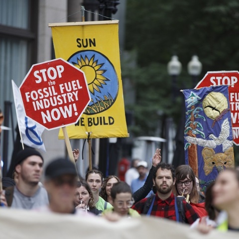 Βρετανία: Οι ακτιβιστές της Extinction Rebellion ανακοινώνουν ότι αλλάζουν τακτική και θα πάψουν να προκαλούν προβλήματα στο κοινό και τις επιχειρήσεις	