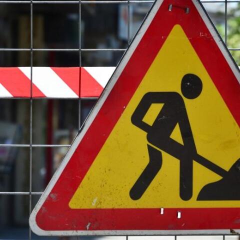 Γαλάτσι: Εμπρηστική επίθεση στο εργοτάξιο του Μετρό