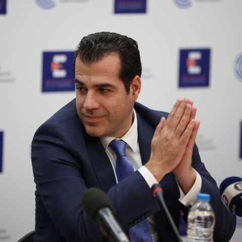 Έκτακτη συνέντευξη Τύπου του Θάνου Πλεύρη