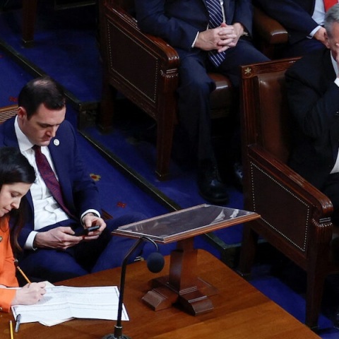 ΗΠΑ: Αδιέξοδο στη Βουλή, καθώς ο Κέβιν Μακάρθι δεν κατάφερε να εκλεγεί πρόεδρος του Σώματος, ούτε στην έβδομη ψηφοφορία - Ένας "αντάρτης" Ρεπουμπλικάνος ψήφισε τον Ντόναλντ Τραμπ	