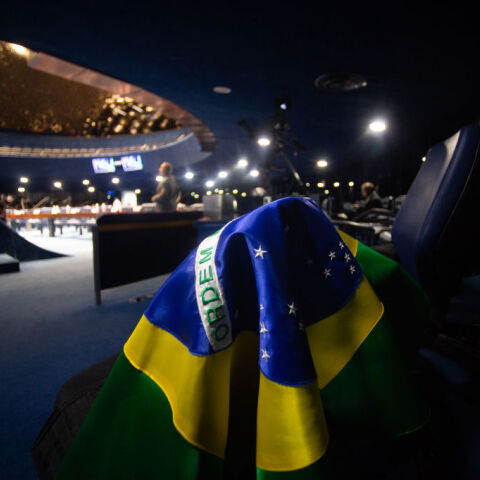 Ο ακροδεξιός πρώην πρόεδρος μετατρέπεται σε πρόβλημα για τις ΗΠΑ