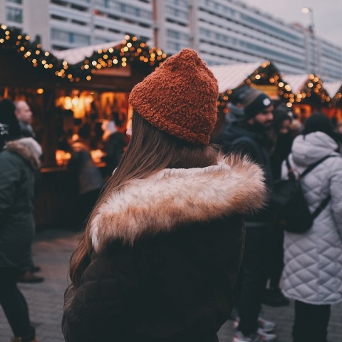 ΕΚΤ: Αυξήσεις μισθών που θα ακυρώσουν εν μέρει τον πληθωρισμό