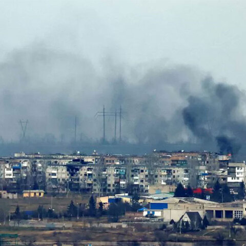 Μαίνονται οι μάχες μεταξύ Ουκρανών και Ρώσων στην πόλη Σολεντάρ