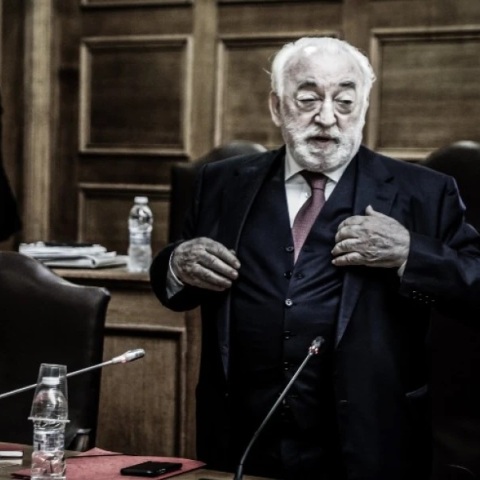 Ειδικό Δικαστήριο – γραμματέας Καλογρίτσα: «Έφευγαν φάκελοι και τσάντες με χρήματα από το γραφείο»