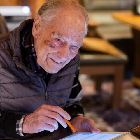 Μπλόγκερ ετών 100 - ένας παππούς μιλά για τον πόλεμο