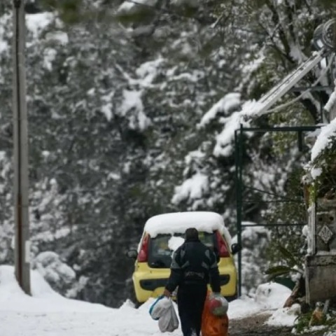 Κακοκαιρία από την Παρασκευή: Μετεωρολογική βόμβα με χιόνια, κρύο και βροχές