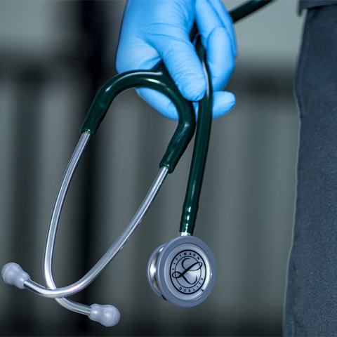 Γιατρός - στηθοσκόπιο
