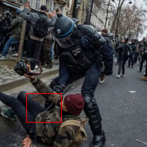 Αστυνομικός στη Γαλλία χτυπά διαδηλωτή στη βουβωνική χώρα