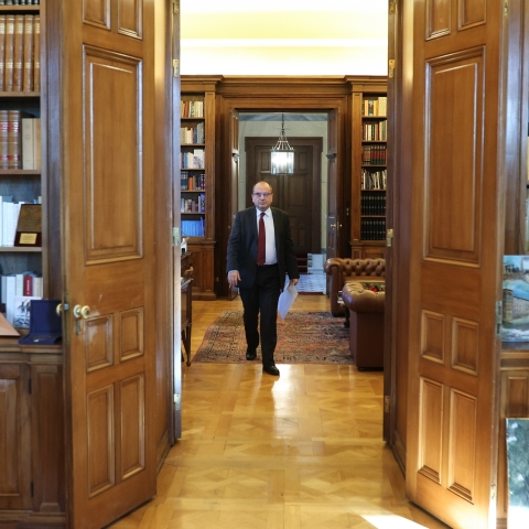 Το πόρισμα Ράμμου βρέθηκε στο μάτι πολιτικού κυκλώνα @SOOC/Aris Oikonomou