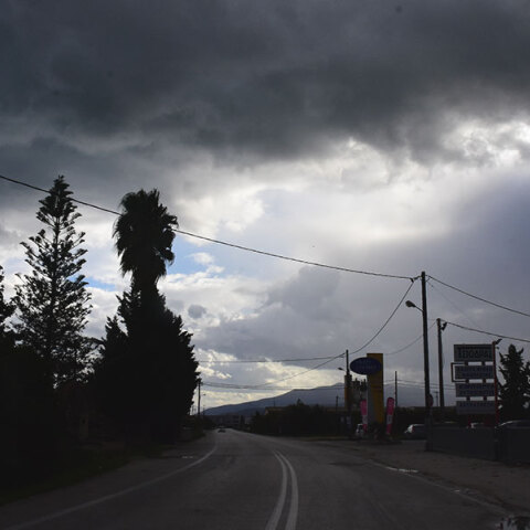 Κακοκαιρία πάνω από οικισμό στην Αργολίδα