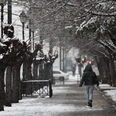 Καιρός: Πολικές αέριες μάζες φέρνουν τσουχτερό κρύο - Οι τρεις φάσεις