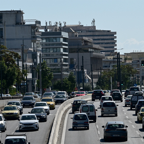 Κίνηση στους δρόμους της Αθήνας