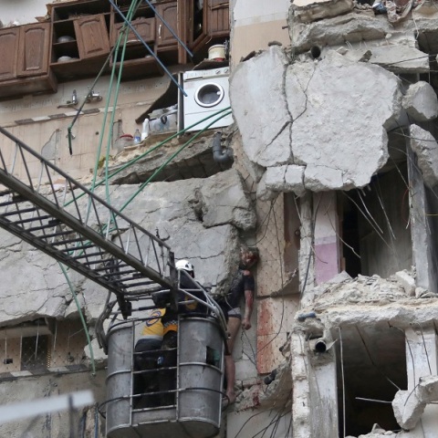 Σεισμός στην Τουρκία: Τηλεφωνική επικοινωνία Δένδια – Τσαβούσογλου