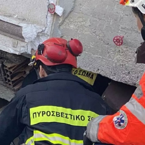 Σεισμός στην Τουρκία: Η ελληνική ΕΜΑΚ απεγκλώβισε 6χρονη από τα συντρίμμια