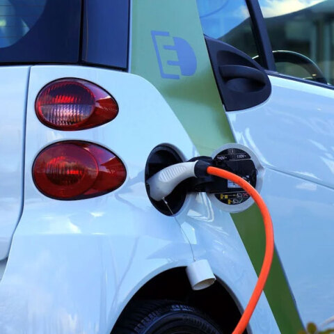 Ποιες χώρες λένε «όχι» στο τέλος του diesel και της βενζίνης