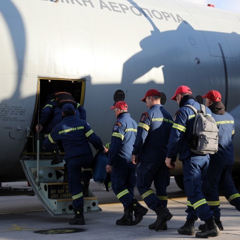 Σεισμός στην Τουρκία: Επιστρέφει στην Ελευσίνα λόγω βλάβης το C-130