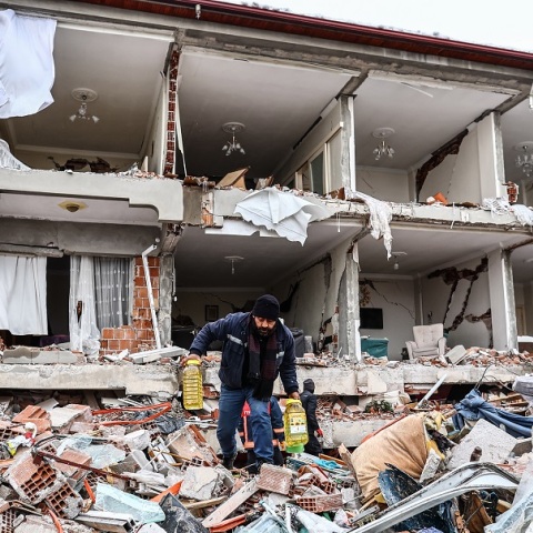 Σεισμός στην Τουρκία - Παπαζάχος: Κάποια στιγμή θα βιώσουμε έναν τέτοιο σεισμό