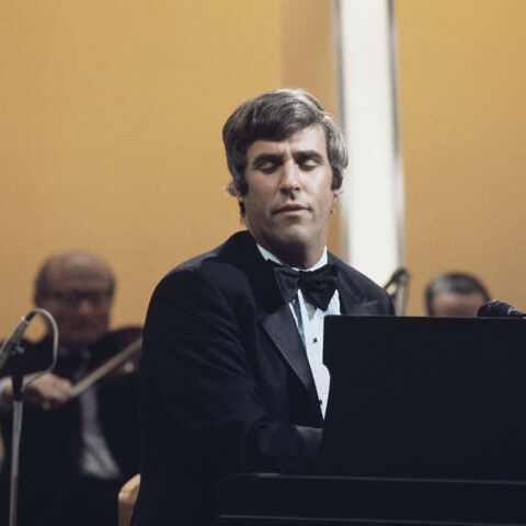 Πέθανε ο θρυλικός συνθέτης Μπάρτ Μπάκαρα