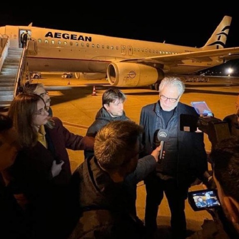 Τουρκία: Έφτασε το πρώτο ελληνικό αεροσκάφος με ανθρωπιστική βοήθεια