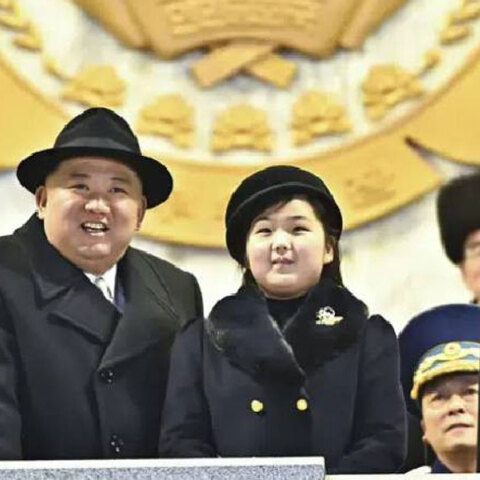 Ο Κιμ Γιονγκ Ουν με την κόρη του, Ζου Άε, στην Πιονγκγιάνγκ