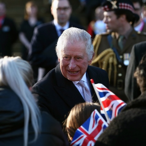 Παρουσιάστηκε το έμβλημα της στέψης του βασιλιά Καρόλου