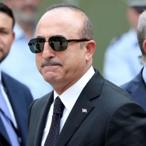 Τσαβούσογλου: Τα μέτρα για την επανέναρξη του διαλόγου Ελλάδας - Τουρκίας