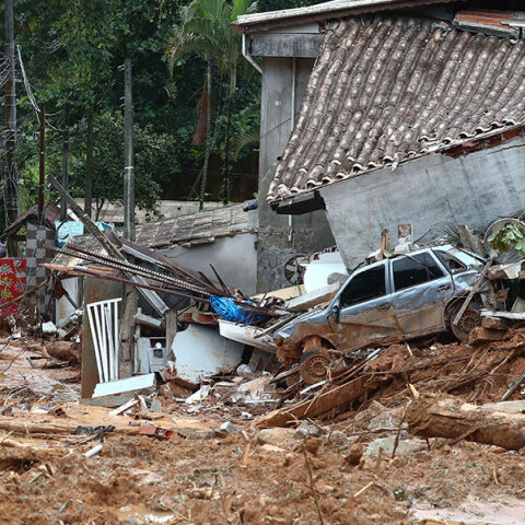 Εικόνες καταστροφής στη Βραζιλία μετά τις κατολισθήσεις