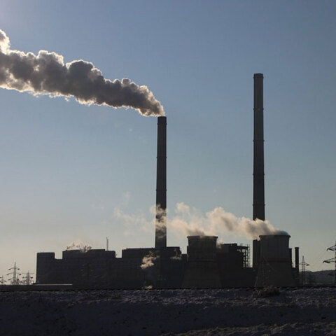 Οι εκπομπές άνθρακα από την ενέργεια αυξήθηκαν το 2022
