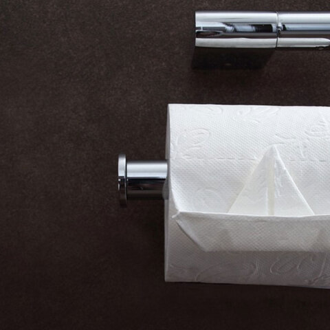 Το χαρτί τουαλέτας, απρόσμενη πηγή των δυνητικά τοξικών χημικών ουσιών PFAS στα λύματα, σύμφωνα με ερευνητές
