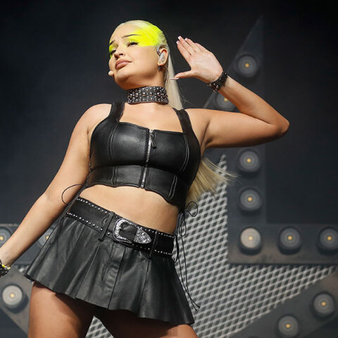 Η Κιμ Πέτρας επί σκηνής