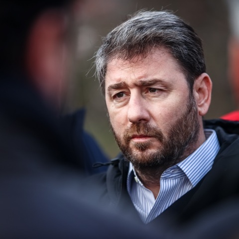 Tο δίκτυο γυναικών προσφύγων και μεταναστριών «Μέλισσα» επισκέφθηκαν ο Ν. Ανδρουλάκης και προεδρείο των Σοσιαλιστών και Δημοκρατών που συνεδριάζει σήμερα κι αύριο στην Αθήνα	