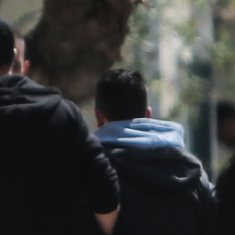 Ο 44χρονος προπονητής οδηγείται στην ανακρίτρια προκειμένου να απολογηθεί