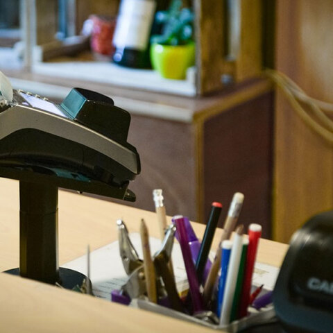 Ταμειακή μηχανή και POS