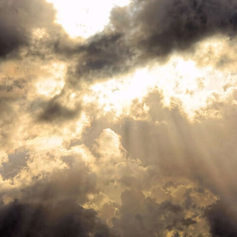 Με νεφώσεις ο καιρός σήμερα