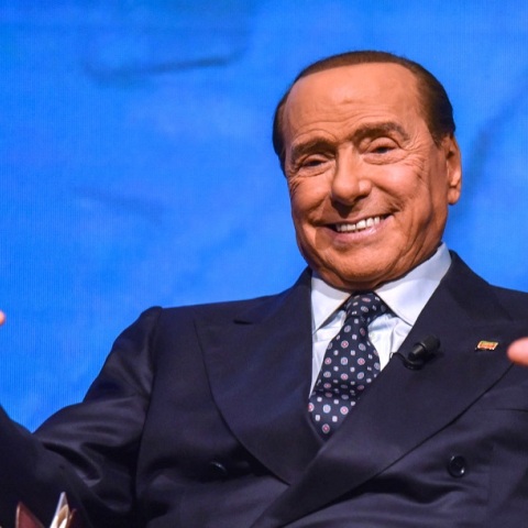 Σίλβιο Μπερλουσκόνι: Στην εντατική με καρδιολογικό πρόβλημα