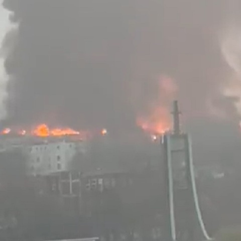 Γερμανία: Πυρκαγιά σε αποθήκη στο Αμβούργο