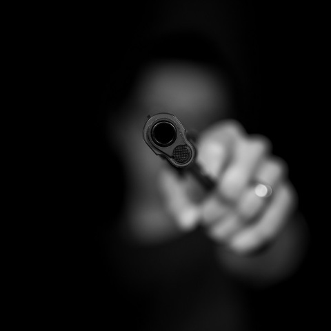 ΗΠΑ: Ένας στους πέντε δήλωσε ότι μέλος της οικογένειάς του σκοτώθηκε από όπλο	